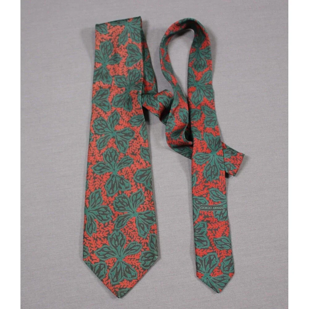 Giorgio Armani Green And Red Floral Necktie Silk Handmade Tie Italy